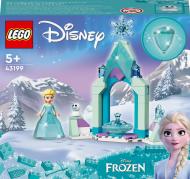 Конструктор LEGO ǀ Disney Princess Подвір'я палацу Ельзи 43199