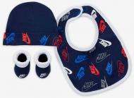 Набір Nike FUTURA TOSS шапка + шкарпетки + слюнявчик сірий BN0575-U90