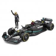 Автомодель Bburago 1:24 з фігуркою Mercedes-AMG F1 W14 E Performance 18-28037