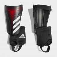 Щитки футбольные Adidas PRED SG MTC р. S черный FM2407