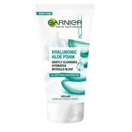 Гель-піна Garnier Skin Naturals очисна гіалуронова для нормальної і чутливої шкіри обличчя 150 мл