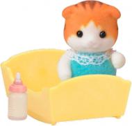 Ігровий набір Sylvanian Families Висловухий Кошеня з аксесуарами