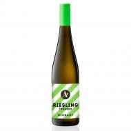 Вино AR біле сухе Riesling Trocken 750 мл