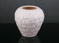 Ваза керамічна Roof 18х18 см 18 см бежева