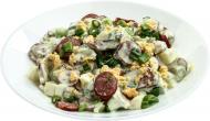 Салат с охотничьими колбасками, кг