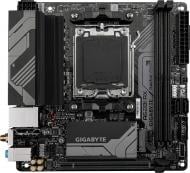 Материнская плата Gigabyte A620I AX (Socket AM5, AMD A620, mini ITX)