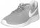 Кроссовки Nike TANJUN 812655-010 р.40,5 US 9 26 см серый - фото 903085