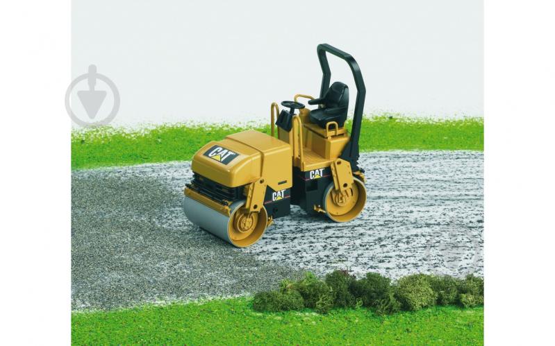 Bruder sales road roller