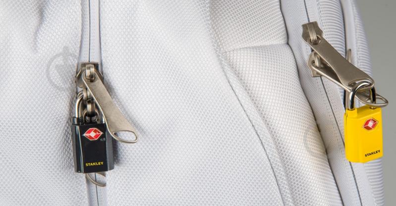 Замок навесной кодовый Stanley S742-064 20 мм 81181393401 2 шт./уп. желтый - фото 4 Замок навесной кодовый Stanley S742-064 20 мм 81181393401 2 шт./уп. желтый - фото 4