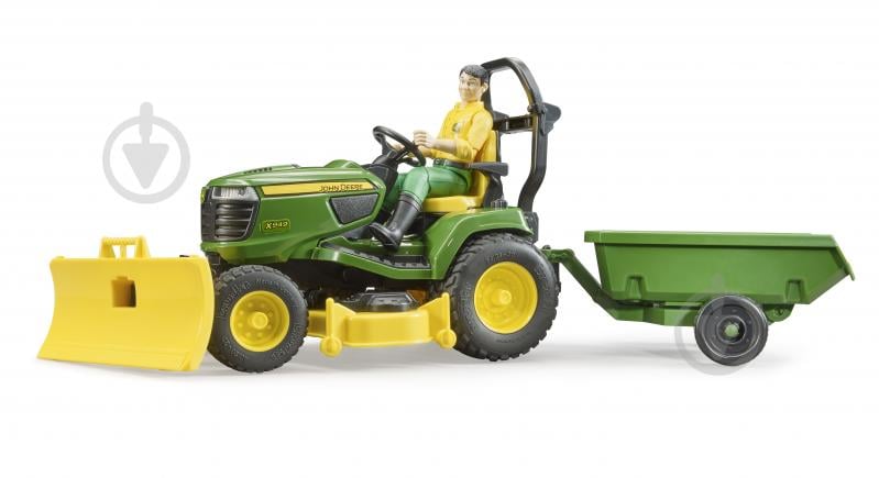 Игрушечный набор Bruder Садовый трактор John Deere с прицепом и фигуркой садовода 62104 - фото 1