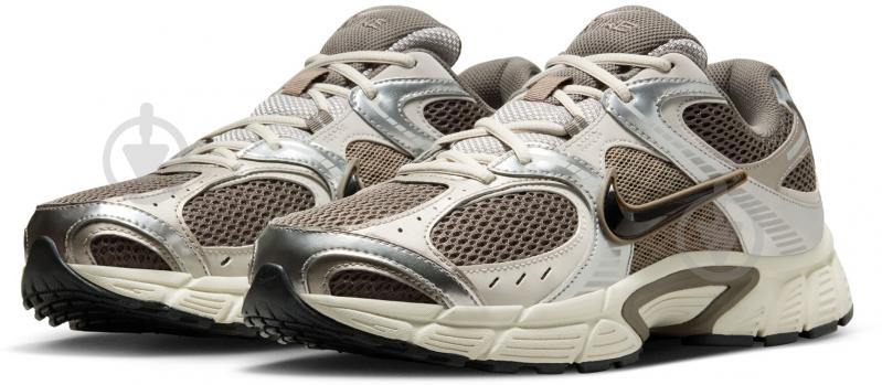 Кросівки Nike V5 RNR HJ5228-200 р.45,5 - фото 5 Кросівки Nike V5 RNR HJ5228-200 р.45,5 - фото 5