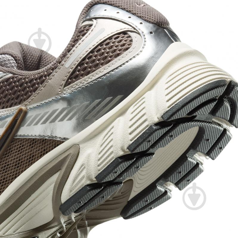 Кроссовки Nike V5 RNR HJ5228-200 р.41 - фото 14