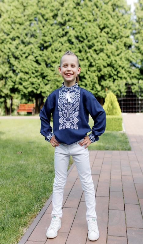 Вышиванка для мальчиков Galychanka Всеволод р.122 синий Bsh-42ls - фото 1 Вышиванка для мальчиков Galychanka Всеволод р.122 синий Bsh-42ls - фото 1