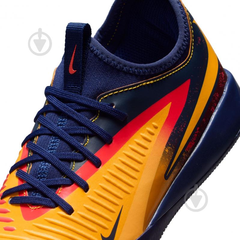Футзальне взуття Nike JR PHANTOM 6 LOW ACAD IC EH HQ2036-800 р.38,5 помаранчевий - фото 9 Футзальне взуття Nike JR PHANTOM 6 LOW ACAD IC EH HQ2036-800 р.38,5 помаранчевий - фото 9