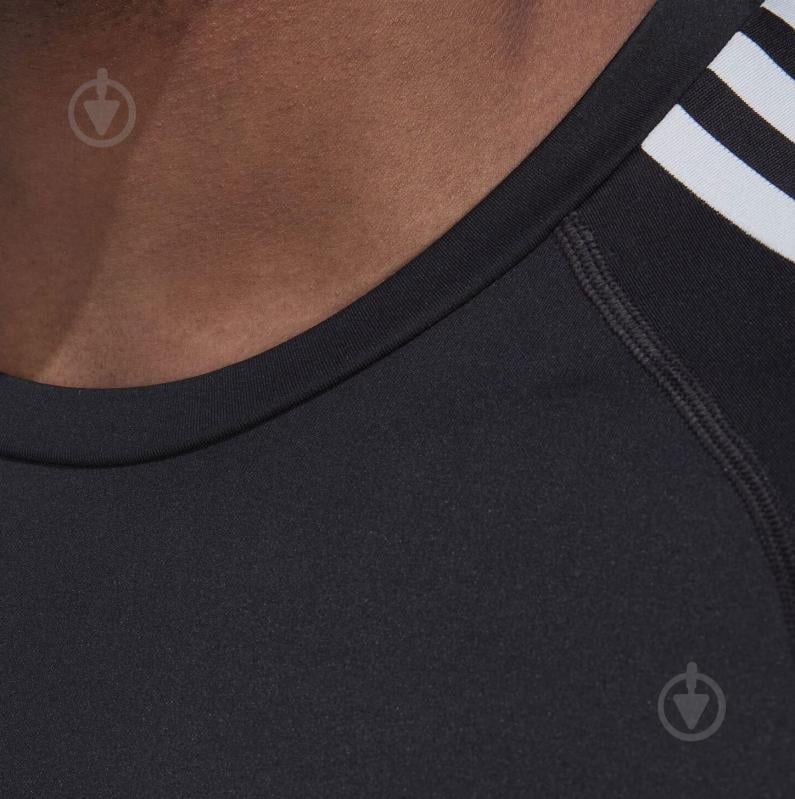 Футболка Adidas Techfit HD3532 р.2XL черный - фото 5