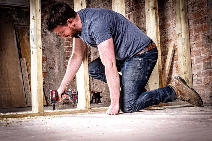 Гайковерт ударный аккумуляторный SKIL 3265 CA Compact - фото 7 Гайковерт ударный аккумуляторный SKIL 3265 CA Compact - фото 7