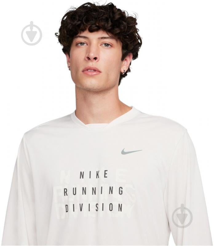 Футболка чоловіча Nike Dri-Fit Running DIV Rise FB8546-030 р.L білий - фото 3