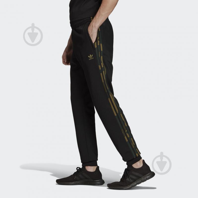 Брюки Adidas CAMO TP FM3360 р. M черный - фото 4