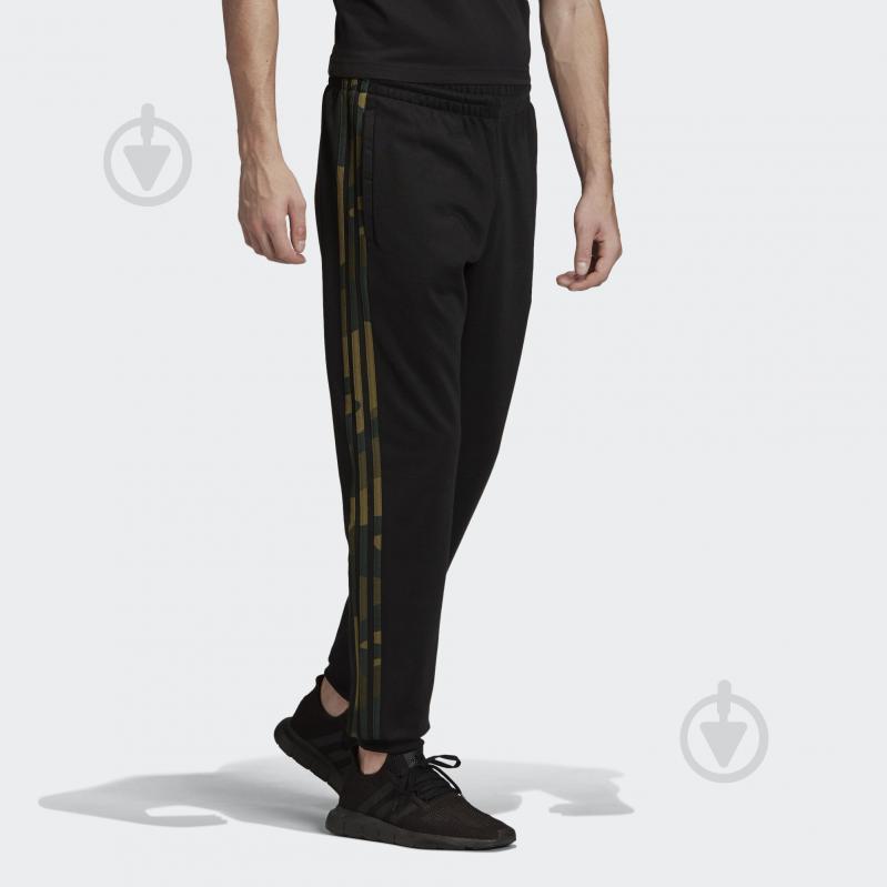 Брюки Adidas CAMO TP FM3360 р. M черный - фото 6