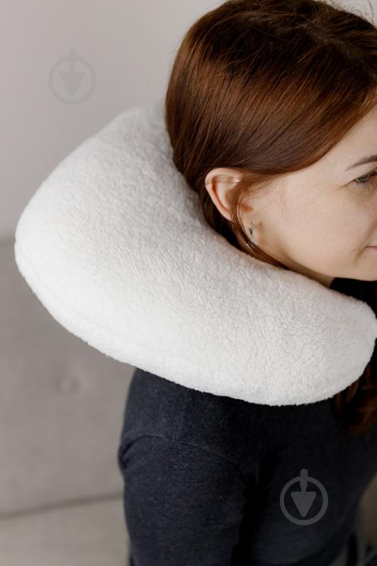 Подушка для подорожей Тедді TRAVEL молочний - фото 2 Подушка для подорожей Тедді TRAVEL молочний - фото 2