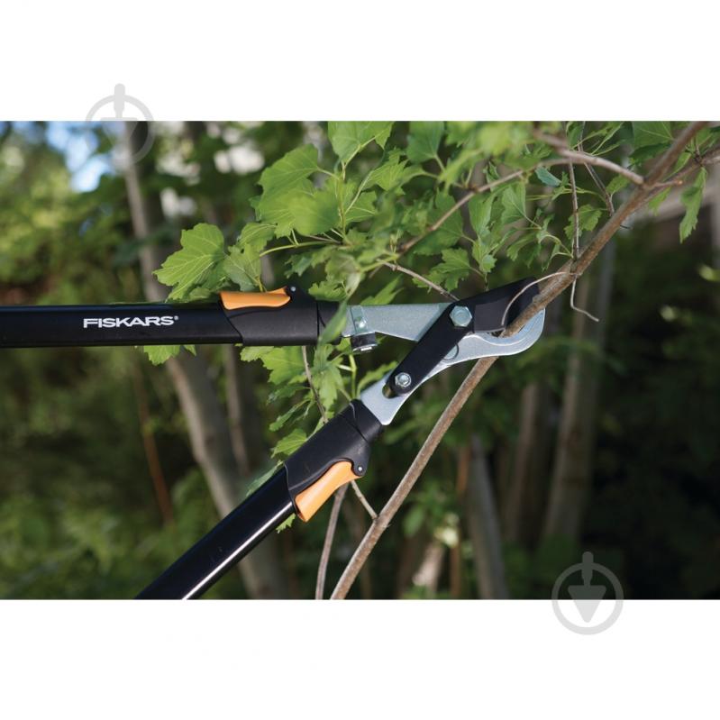 Гілкоріз телескопічний Fiskars площинний Solid L13 - фото 8 Гілкоріз телескопічний Fiskars площинний Solid L13 - фото 8