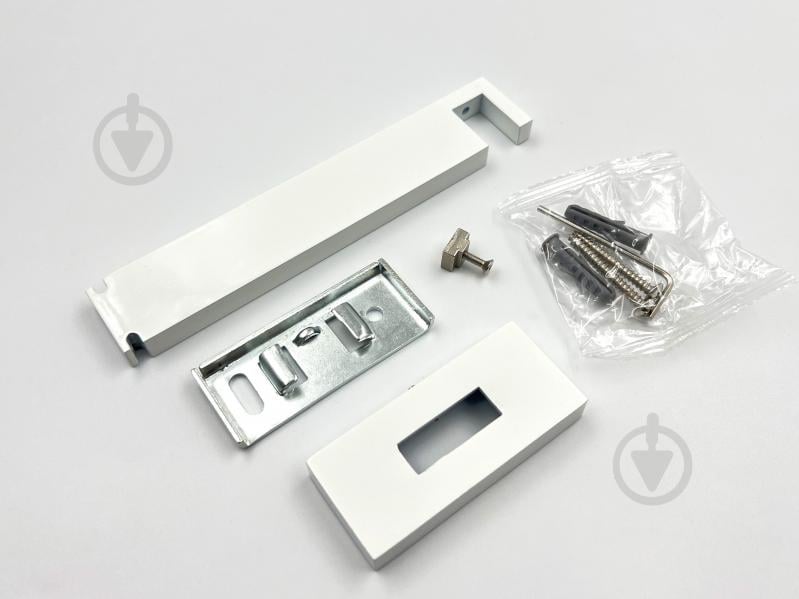 Комплект карниза Quadrum Square line одинарный 15/250 см белый/черный профиль/белое окончание с белыми крючками - фото 4 Комплект карниза Quadrum Square line одинарный 15/250 см белый/черный профиль/белое окончание с белыми крючками - фото 4