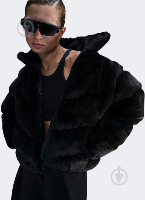 Куртка женская зимняя Nike NSSYNFL NK WPFR OS FUR JKT FV8005-010 р.S черная - фото 2 Куртка женская зимняя Nike NSSYNFL NK WPFR OS FUR JKT FV8005-010 р.S черная - фото 2