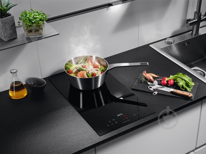 Варильна поверхня індукційна AEG IKB32300CB - фото 7 Варильна поверхня індукційна AEG IKB32300CB - фото 7