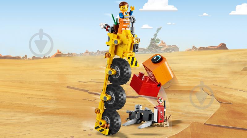 Конструктор LEGO Movie Трехколесный велосипед Эммета 70823 - фото 20