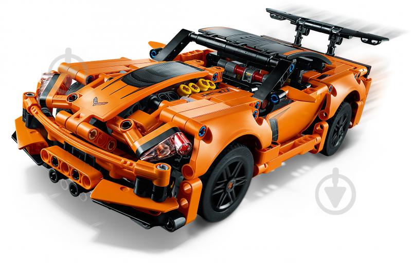 Конструктор LEGO Technic Chevrolet Corvette ZR1 42093 - фото 5