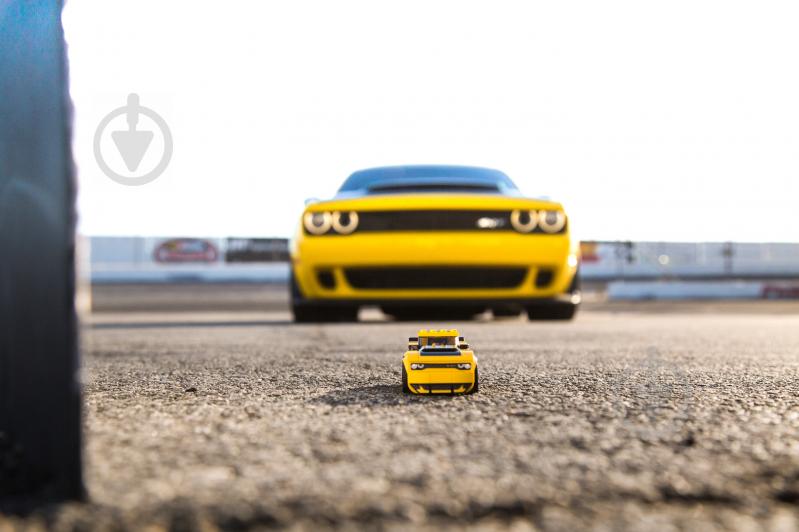 Конструктор LEGO Speed Champions Автомобілі 2018 Dodge Challenger SRT Demon і 1970 Dodge Charger R/T 75893 - фото 19