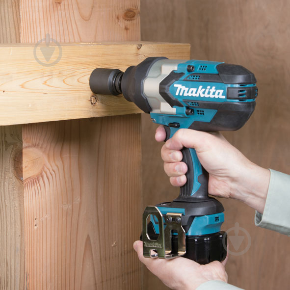 Гайковерт аккумуляторный Makita LXT 18В 1000Нм 1/2 DTW1002Z - фото 4