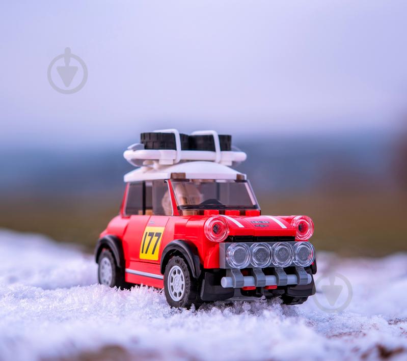 Конструктор LEGO Speed Champions Автомобили 1967 Mini Cooper S Rally и 2018 MINI John Cooper Works Buggy 75894 - фото 17