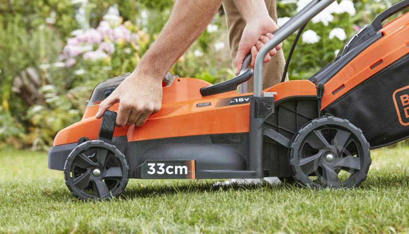 Газонокосарка акумуляторна Black+Decker BCMW3318L2 - фото 8