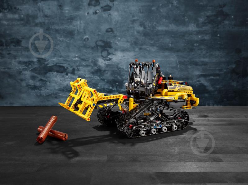 Конструктор LEGO Technic Гусеничный погрузчик 42094 - фото 31