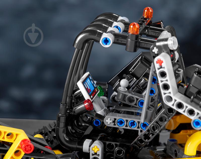 Конструктор LEGO Technic Гусеничный погрузчик 42094 - фото 33