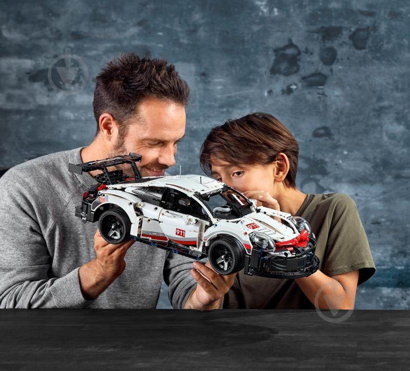 Конструктор LEGO Technic Porsche 911 RSR 42096 - фото 31