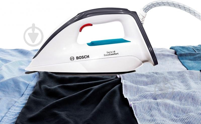 Утюг с парогенератором Bosch Serie 4 EasyComfort TDS4050 - фото 13 Утюг с парогенератором Bosch Serie 4 EasyComfort TDS4050 - фото 13