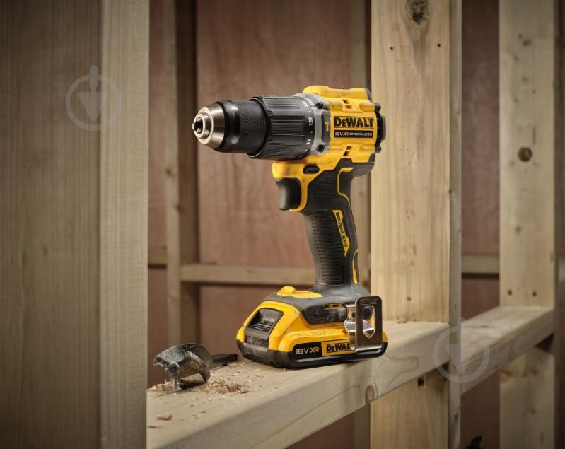 Шуруповерт ударний акумуляторний DeWalt DCD799D2T - фото 10 Шуруповерт ударний акумуляторний DeWalt DCD799D2T - фото 10