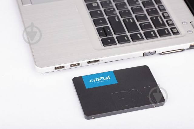SSD-накопитель Micron 2000GB 2,5" SATA III 3D TLC (CT2000BX500SSD1) - фото 4 SSD-накопитель Micron 2000GB 2,5" SATA III 3D TLC (CT2000BX500SSD1) - фото 4