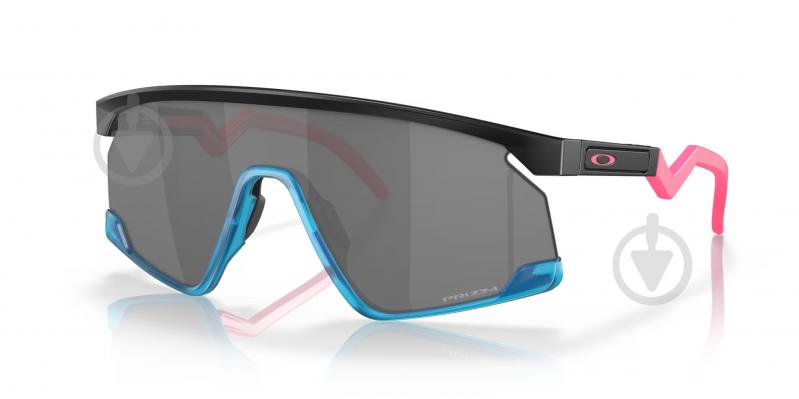 Сонцезахисні окуляри Oakley 92800539 BXTR PRIZM BLACK - фото 1