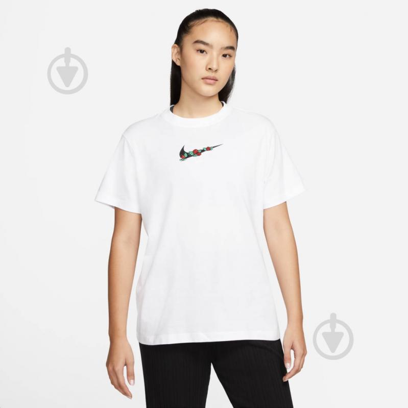 Футболка Nike W NSW TEE BF VDAY DN5886-100 р.M білий - фото 1 Футболка Nike W NSW TEE BF VDAY DN5886-100 р.M білий - фото 1