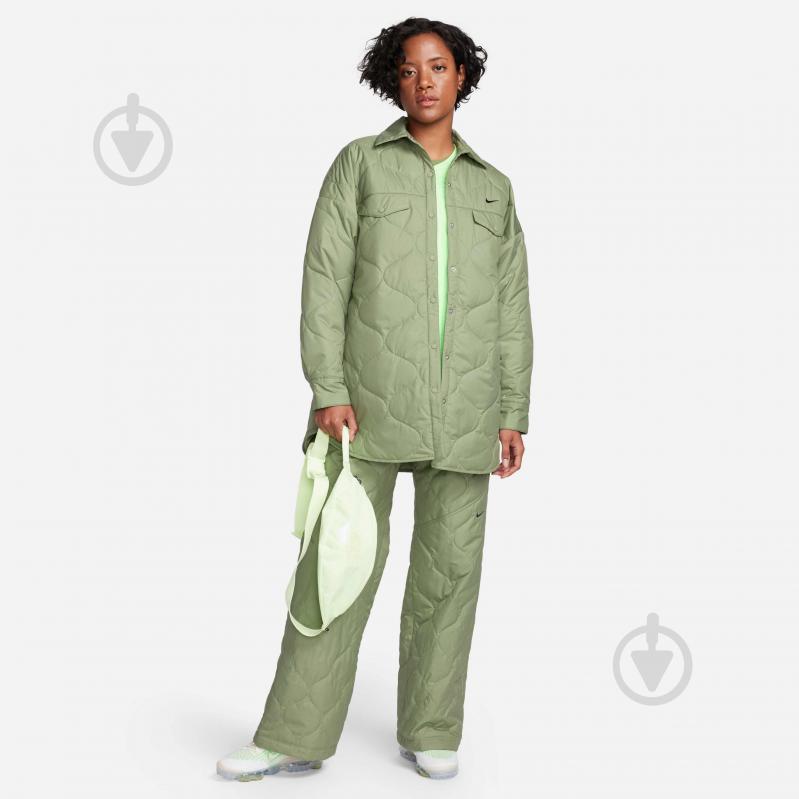 Куртка женская Nike FB8732-386 р.L зеленая - фото 8 Куртка женская Nike FB8732-386 р.L зеленая - фото 8