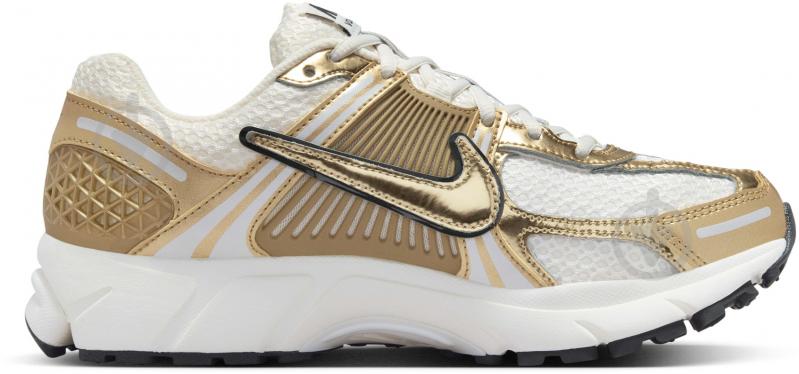 Кроссовки женские демисезонные Nike W ZOOM VOMERO 5 GLD HF7723-001 р.36,5 бело-золотые - фото 1 Кроссовки женские демисезонные Nike W ZOOM VOMERO 5 GLD HF7723-001 р.36,5 бело-золотые - фото 1