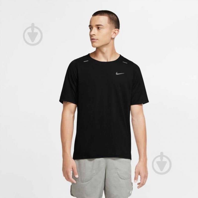 Футболка Nike M NK BRTHE RSE 365 TOP SS HYBR CU5977-010 р.M чорний - фото 4