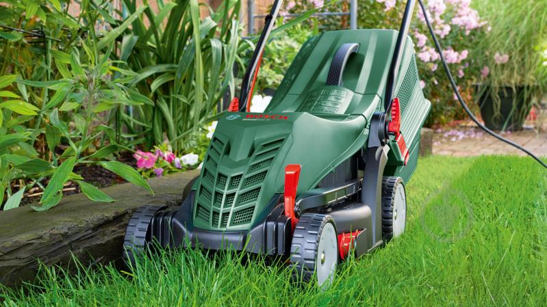 Газонокосарка електрична Bosch UniversalRotak 34-405 (06008A6401) - фото 4