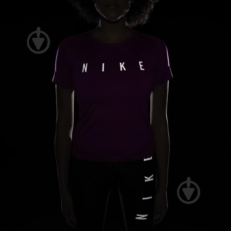 Футболка Nike W NK RUN DVN MILER TOP SS DC5236-584 р.XS фіолетовий - фото 6