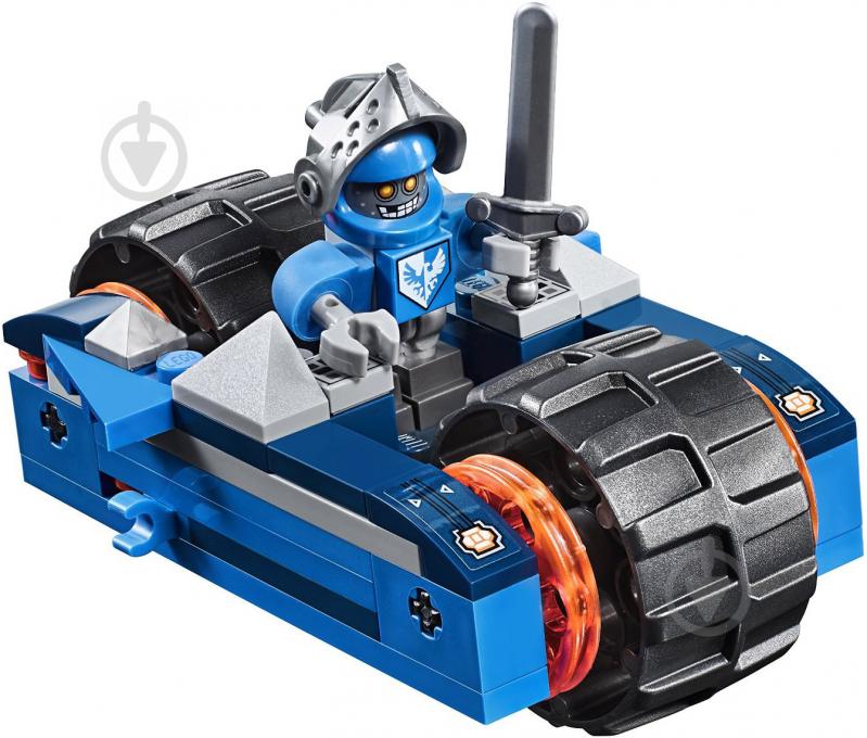 Конструктор LEGO Nexo Knights Устрашающий разрушитель Клэя 70315 - фото 4