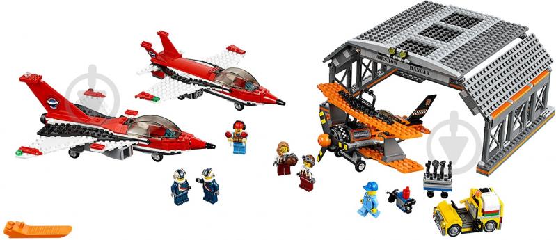 Конструктор LEGO City Авіашоу в аеропорту 60103 - фото 2