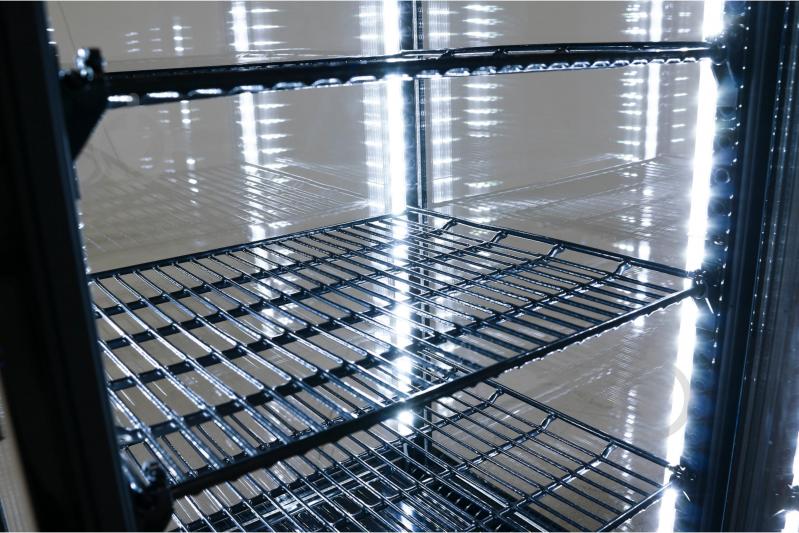 Витрина холодильная UFB XC-68L черная - фото 12